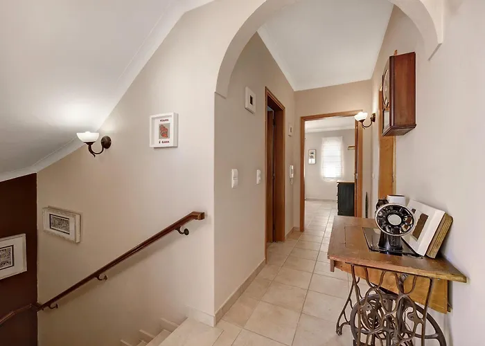 Ramos Villa *